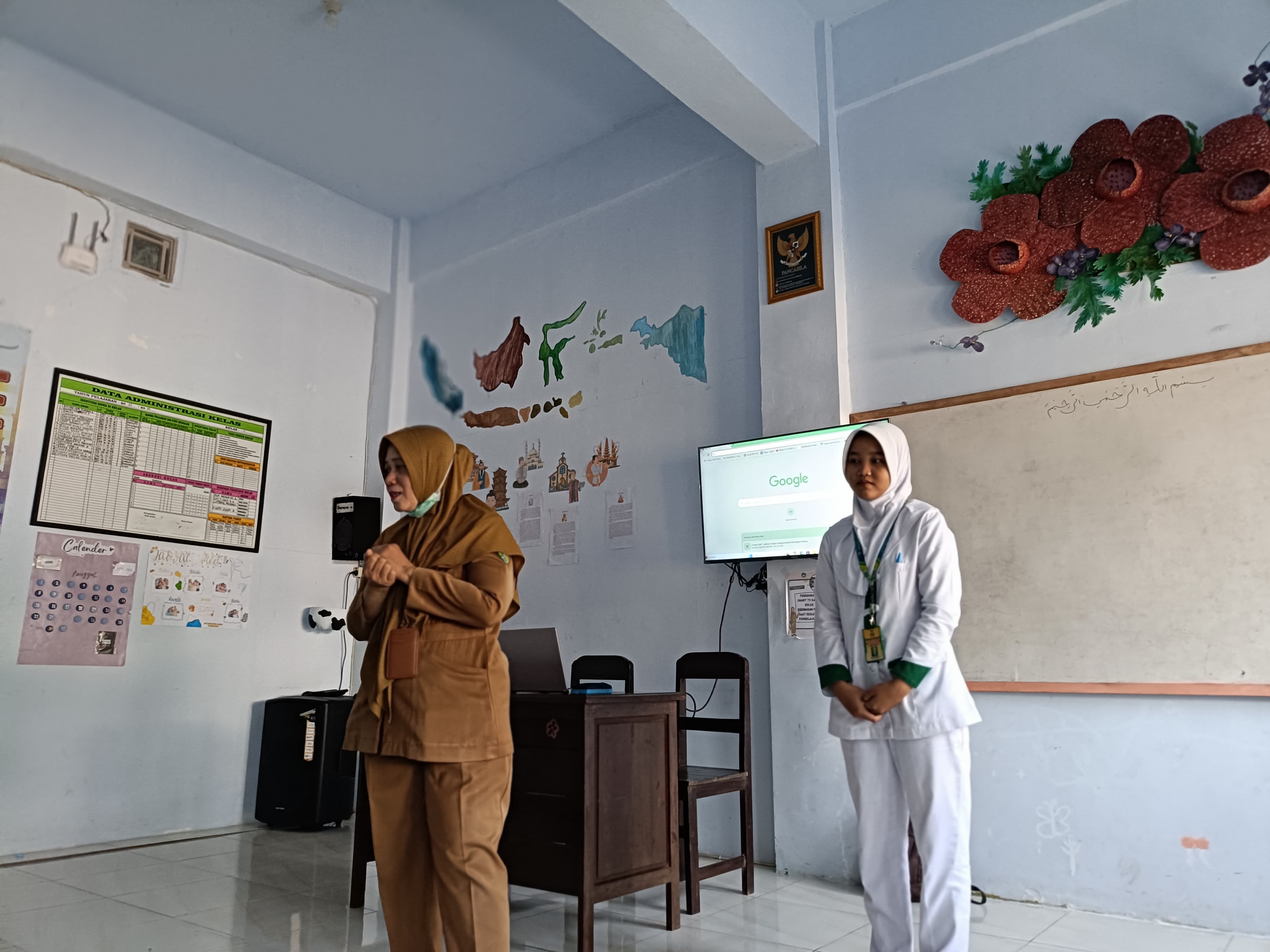 SOSIALISASI KESEHATAN OLEH PUSKESMAS KELING 